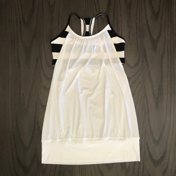 Lululemon Bra and Tank Top Size 6 - Picture 3 of 7